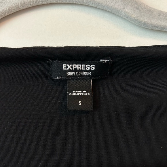 Express woman’s black body suit - Picture 2 of 4